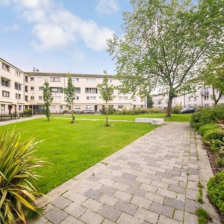 Lovely 1-Bedroom Property With Balcony In West End Glasgow Eksteriør billede