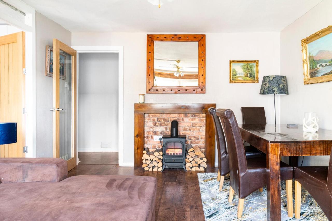 Lovely 1-Bedroom Property With Balcony In West End Glasgow Eksteriør billede