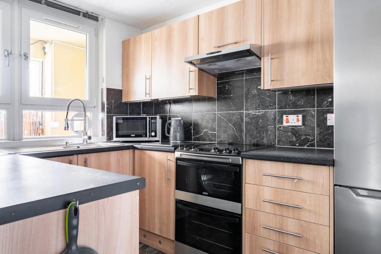 Lovely 1-Bedroom Property With Balcony In West End Glasgow Eksteriør billede